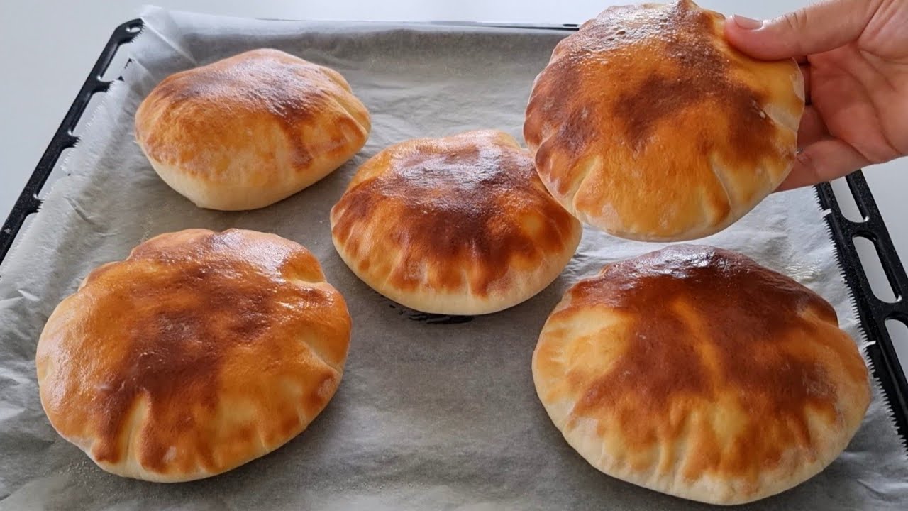 10 Dakikada Balon Gibi Kabaran Pita Ekmeği Tarifi - 2