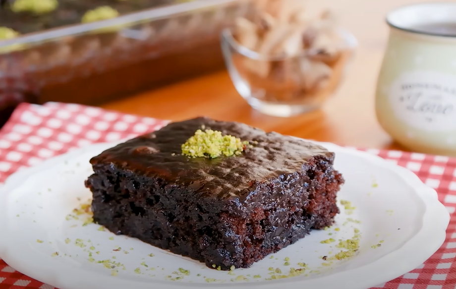 Brownie Tadında Mükemmel Bir Islak Kek - 1