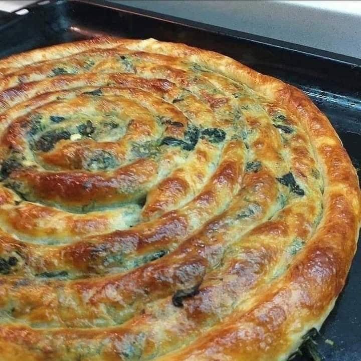 ISPANAKLI PIRASALI EL AÇMASI BÖREK - 1