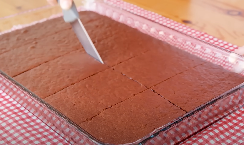 Brownie Tadında Mükemmel Bir Islak Kek - 2