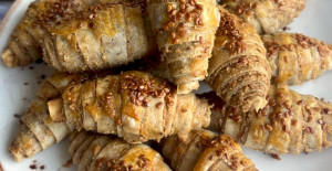 10 Dakikada Çıtır Çıtır Haşhaşlı Börek Tarifi