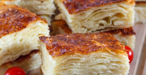 3 Bezeli Kat Kat Kolay Börek Tarifi