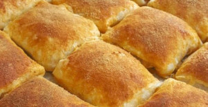 Kıymalı Poğaça Börek Tarifi