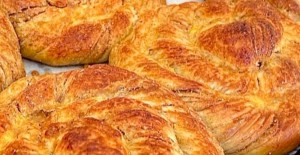 Tel Tel Ayrılan Haşhaşlı Çörek Tarifi