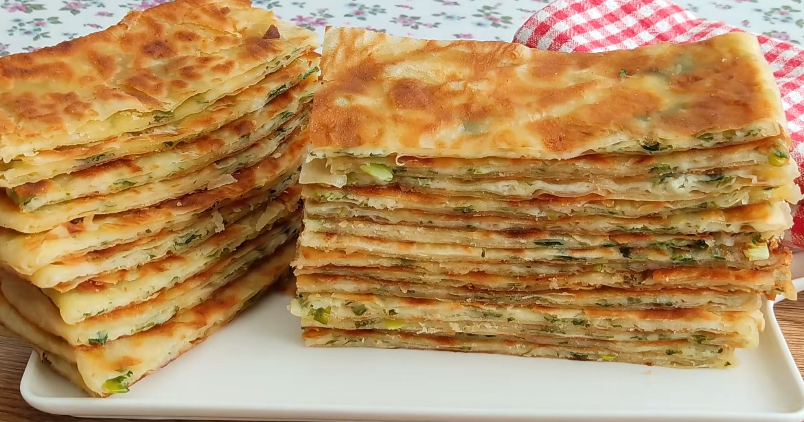 El Açması Otlu Börek Tarifi - 1