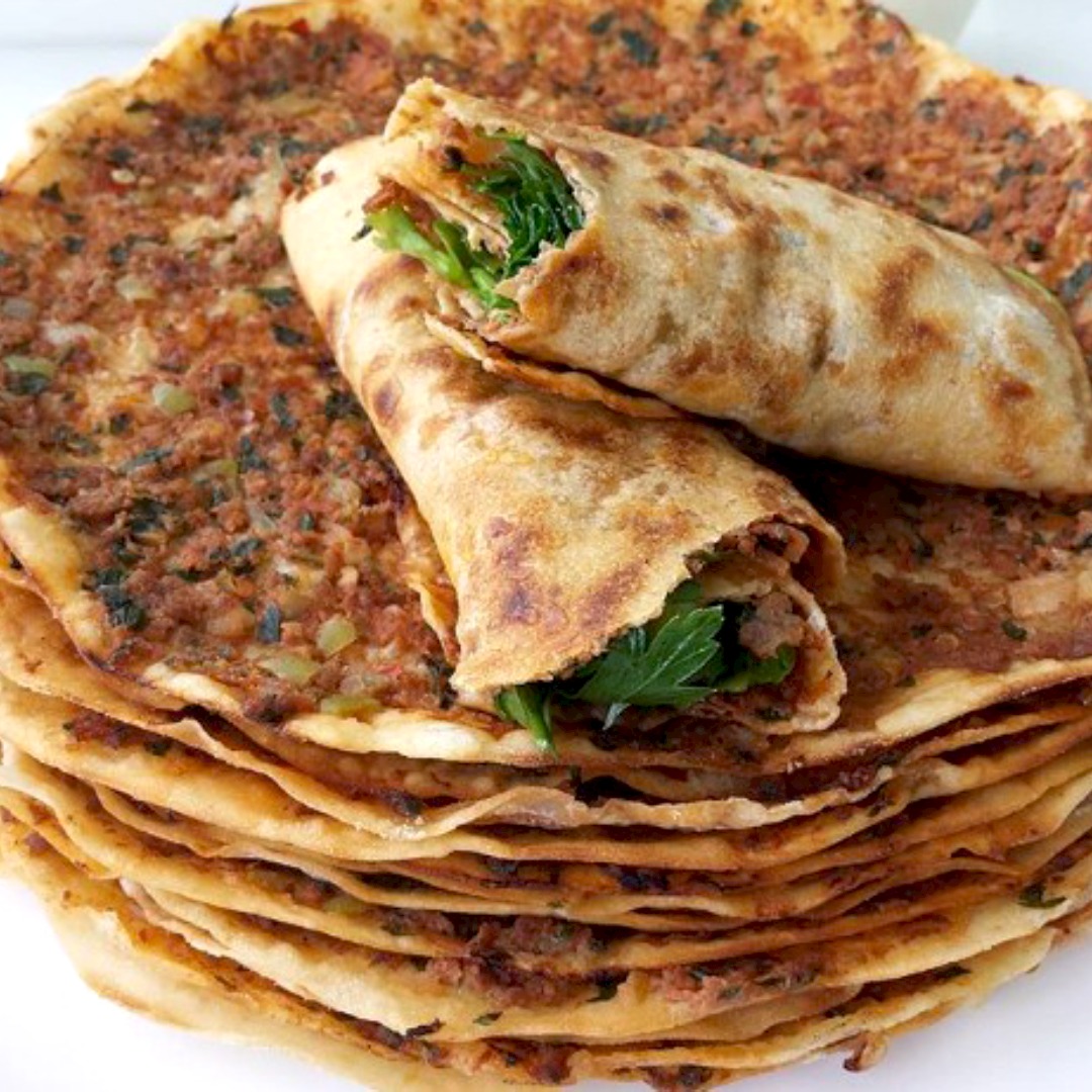 Ev Yapımı Çıtır Lahmacun Tarifi - 1