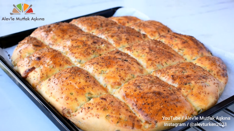 Kolay ve Lezzetli Sebzeli Çörek Tarifi - 4