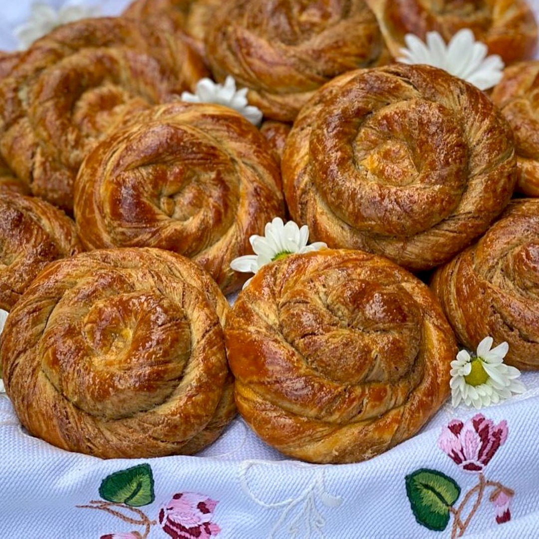 Porsiyonluk Haşhaşlı Bükme Çörek Tarifi - 3