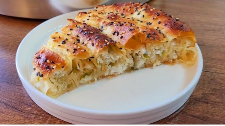 Soba Ateşinde Pişmiş Gibi Nefis Börek Tarifi - 1