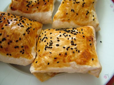 Soslu Tavuk Soteli Börek Tarifi - 2